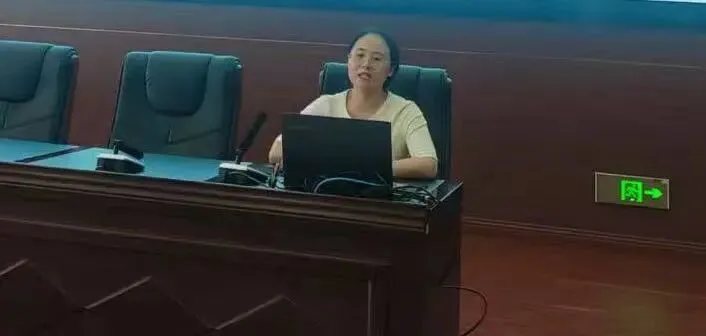 成绩分析|锡盟一中高三级部召开第一次模拟考试成绩分析会 第4张 成绩分析|锡盟一中高三级部召开第一次模拟考试成绩分析会 第4张