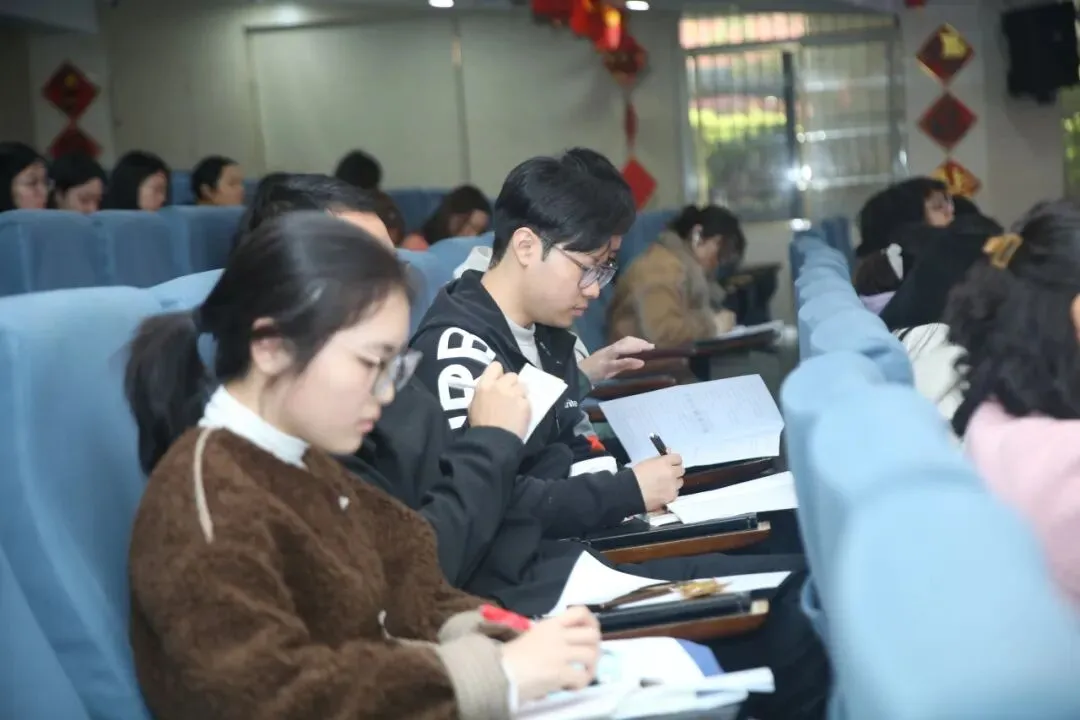 研思共进 赋能中考 | 记雨花区历史学科中考备考系列活动 第36张 研思共进 赋能中考 | 记雨花区历史学科中考备考系列活动 第36张