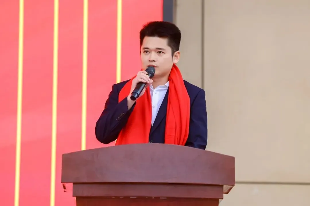 凝心砺壮志 笃行战中考——我校隆重举行2026届中考动员大会 第29张