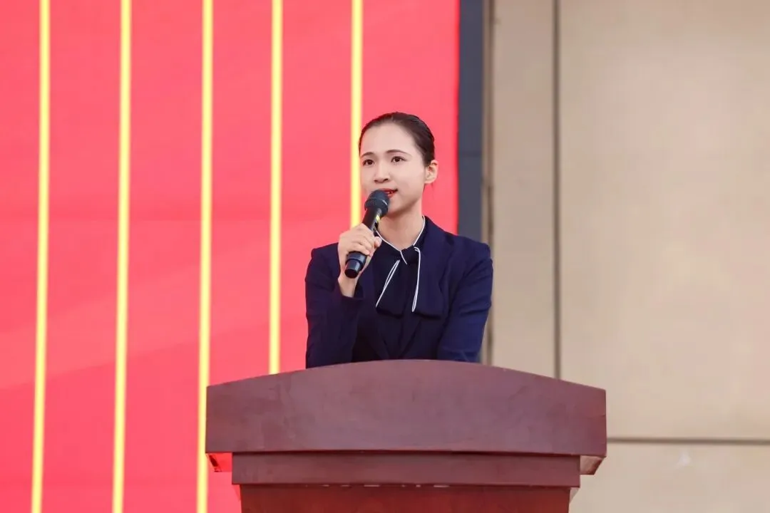 凝心砺壮志 笃行战中考——我校隆重举行2026届中考动员大会 第45张