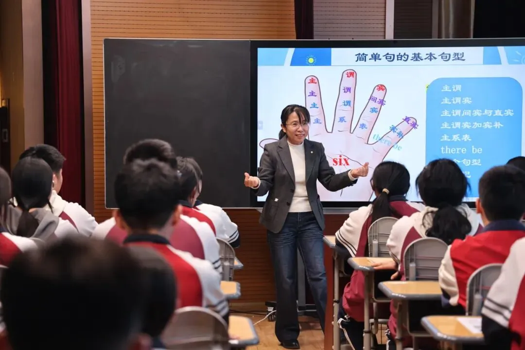 聊城市英语中考学术研讨会在聊城东方中学成功举办 第4张