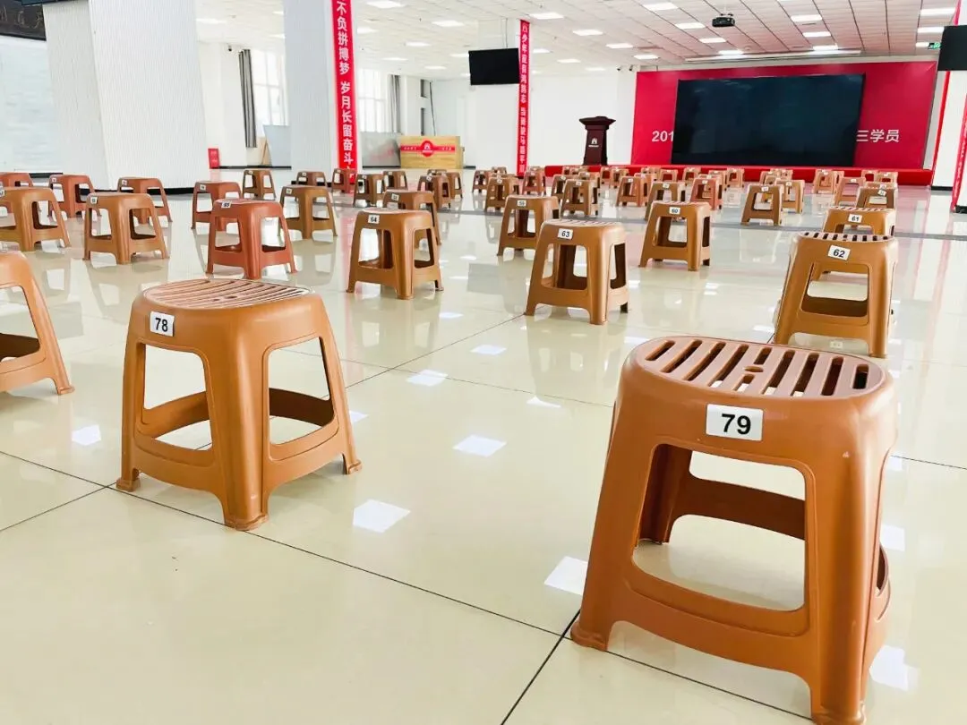 正式开考丨2026年唐山市美术中考首场模拟考试 第4张 正式开考丨2026年唐山市美术中考首场模拟考试 第4张