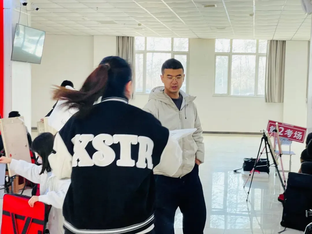 正式开考丨2026年唐山市美术中考首场模拟考试 第19张 正式开考丨2026年唐山市美术中考首场模拟考试 第19张