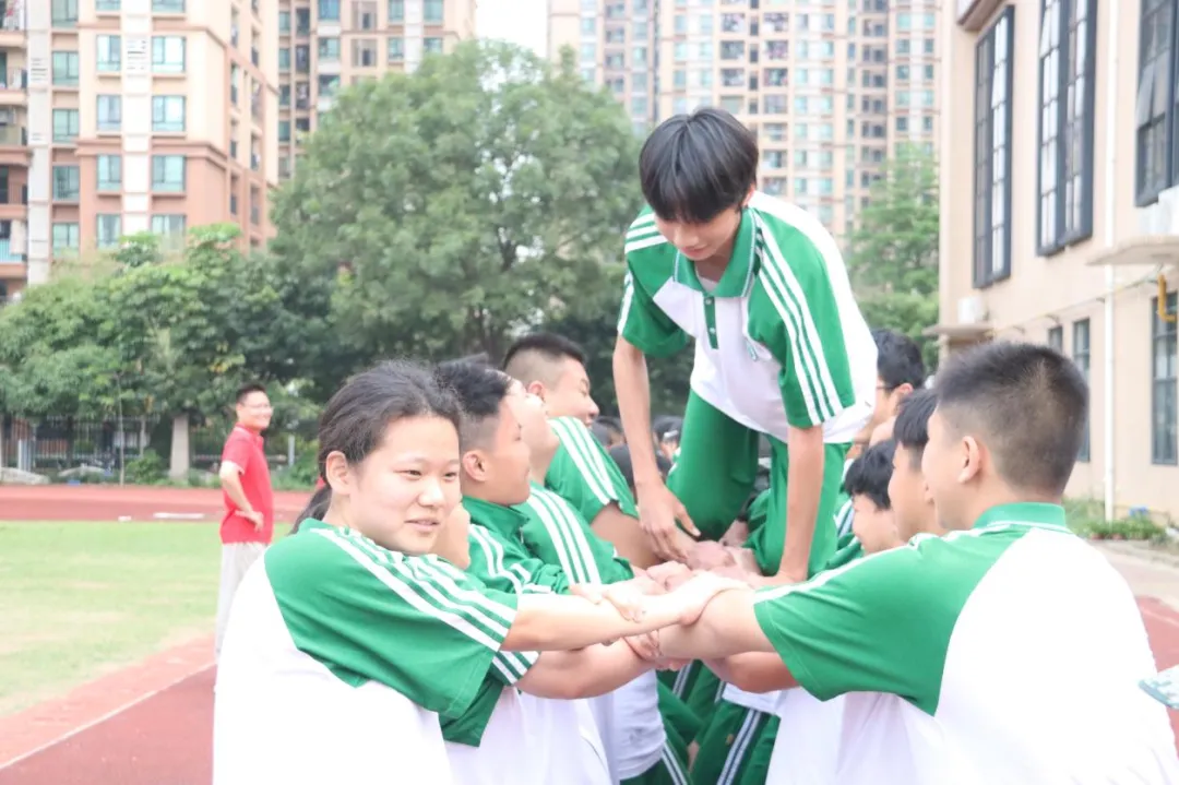 壮志凌云 悦迎中考——南悦中学举行2026届悦志级组中考赋能暨心理团建活动 第24张