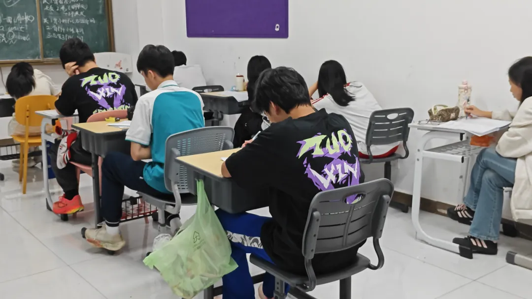 中考班 | 执笔为剑,月考为阶,备战中考一模 第20张