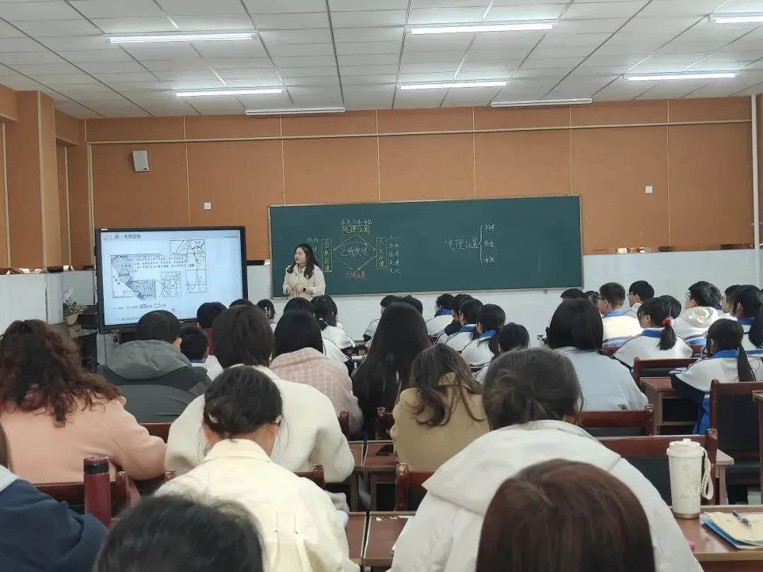 一周微播报|关键词:中考备考、基地校调研、名师工作坊、课题研究...... 第4张