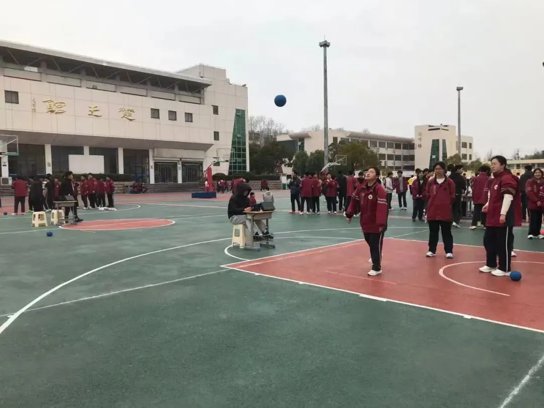 【冲刺中考】厉兵秣马战体测 文通学子展锋芒 第25张 【冲刺中考】厉兵秣马战体测 文通学子展锋芒 第25张