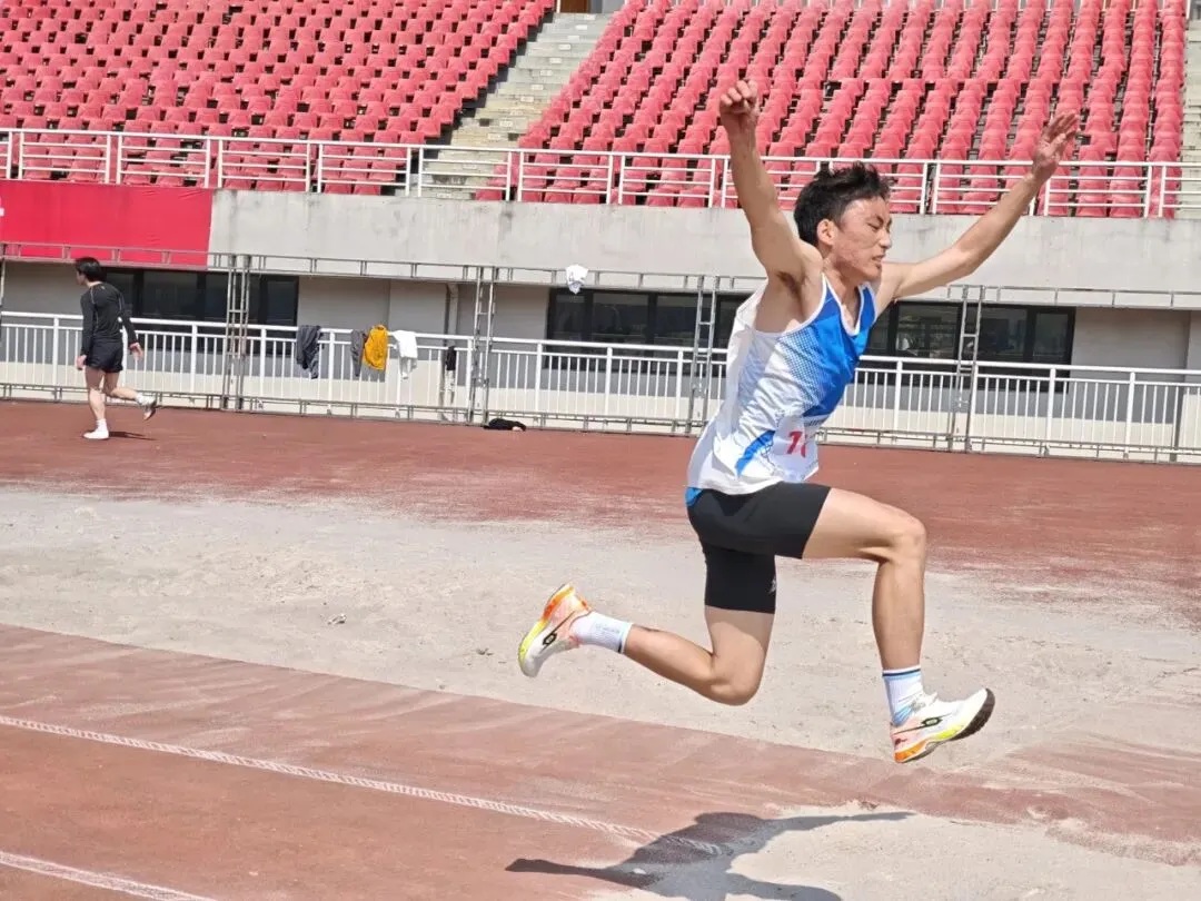 六盘水市2026年体育高考模拟测试赛圆满落幕 第7张