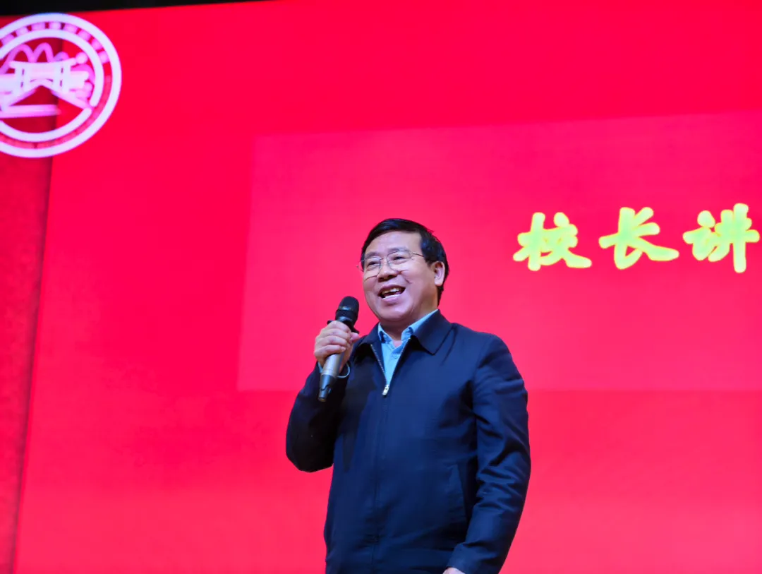 中考征程磨砺初心 青春使命勇担重任 |我校2026中考励志大会燃情启幕 第29张