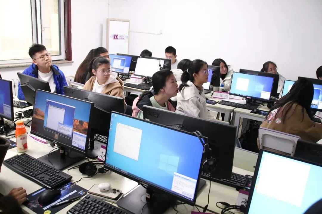 365教育|中考信息技术训练营开课啦! 第18张 365教育|中考信息技术训练营开课啦! 第18张