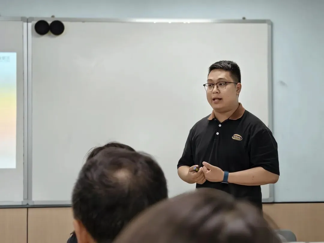 东湖场爆满,龙晖场风雨无阻!品读行中考志愿讲座及一模冲刺班即时护航 第11张