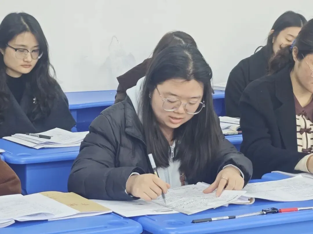 乐陵二中地理组举行“高考真题深度解析”大教研活动 第9张 乐陵二中地理组举行“高考真题深度解析”大教研活动 第9张