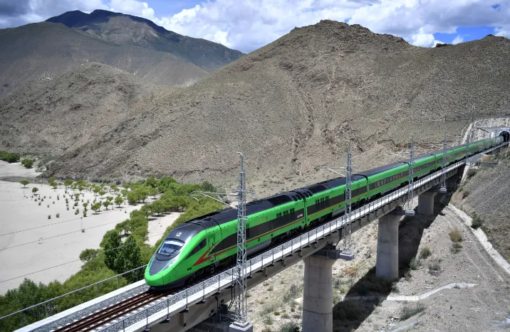 2026年中考道法题型专练选择题800题 第3张