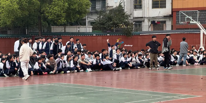 心向阳光减压赋能 蓄力逐梦迎战中考——我校开展初三备考心理减压主题活动 第11张