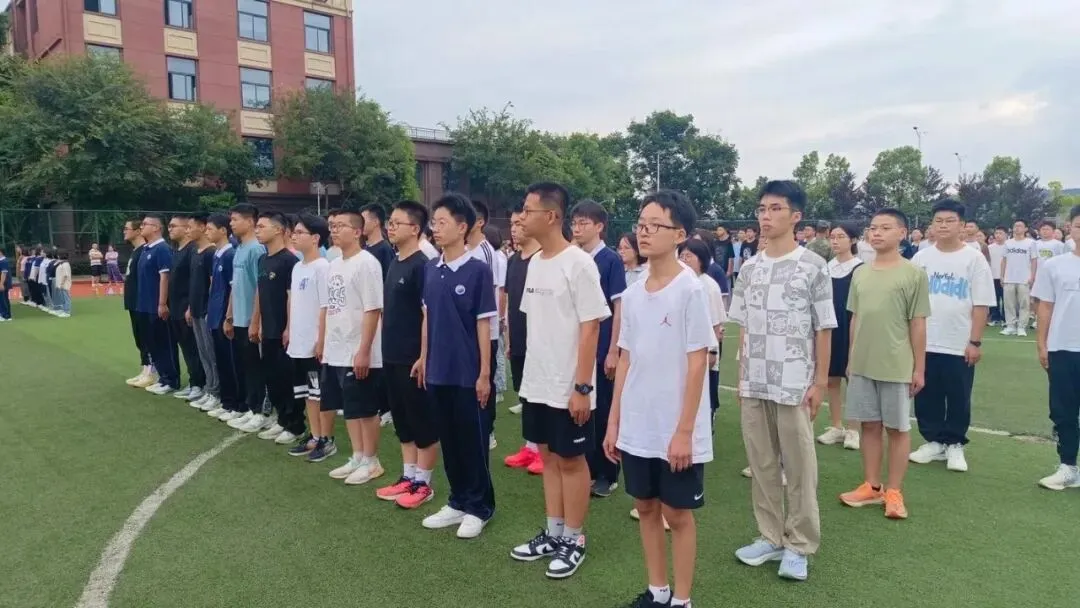 中考分流:私立高中vs职高,别再为面子花冤枉钱! 第5张 中考分流:私立高中vs职高,别再为面子花冤枉钱! 第5张