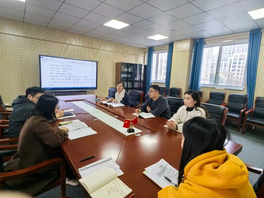 【李育如名师工作室】聚力几何研真题 深耕课堂备中考——中考几何专题研讨活动暨李育如初中数学名师工作室授牌 第5张