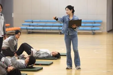 以模考砺锋芒,以匠心助远航——初三中考体育模拟考,全力备战正当时 第8张