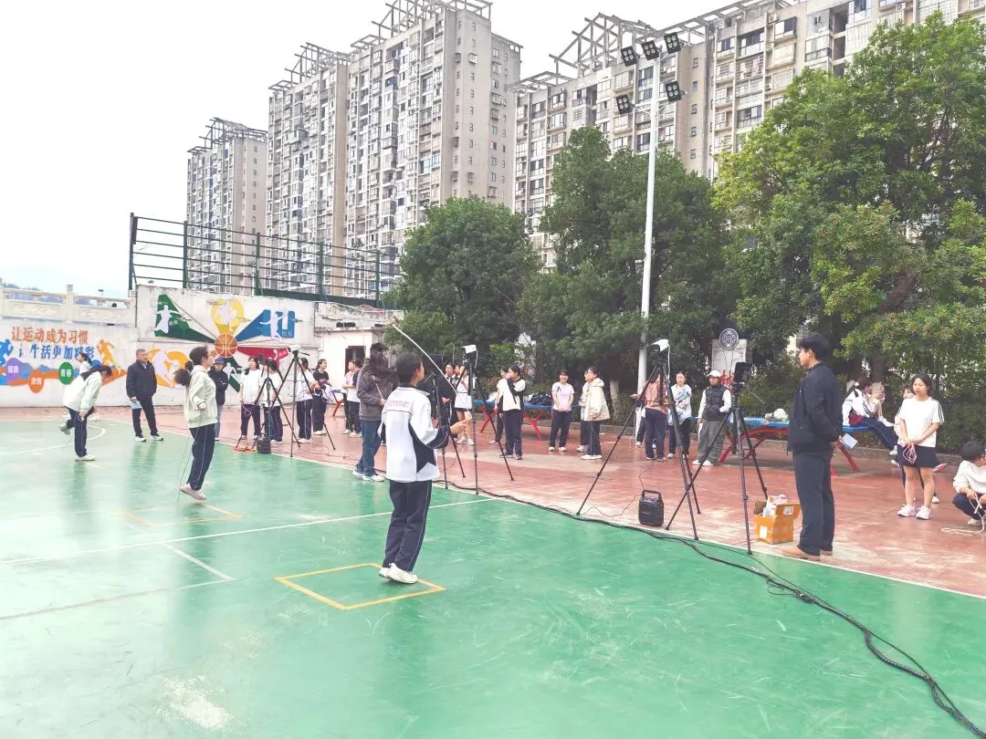 2026中考体育第二场模拟考试持续中.... 第2张