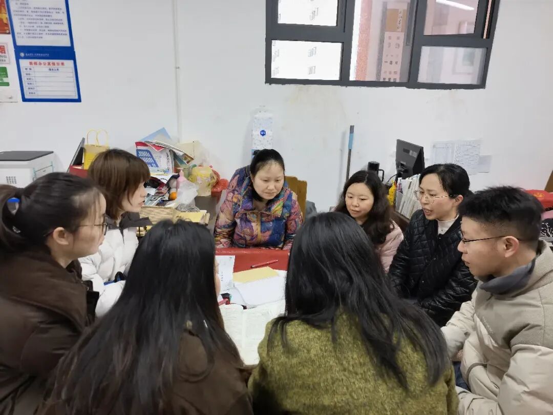 策马奋进研中考 精准施策启新程——星星中学初三教师赴长沙参加2026年春季命题研讨会 第18张