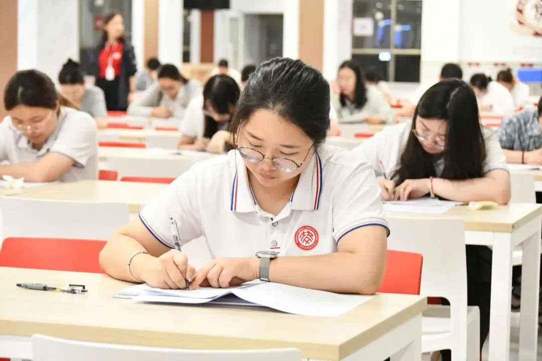 广州培文真题竞赛|要学生做的事,教师先做 第12张 广州培文真题竞赛|要学生做的事,教师先做 第12张