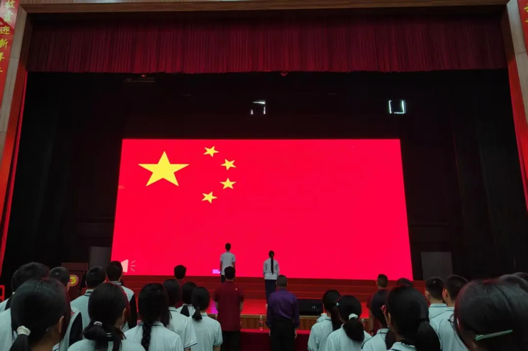 百日砺剑,逐梦中考 | 中山市卓雅学校2026中考百日誓师大会圆满举行 第15张 百日砺剑,逐梦中考 | 中山市卓雅学校2026中考百日誓师大会圆满举行 第15张