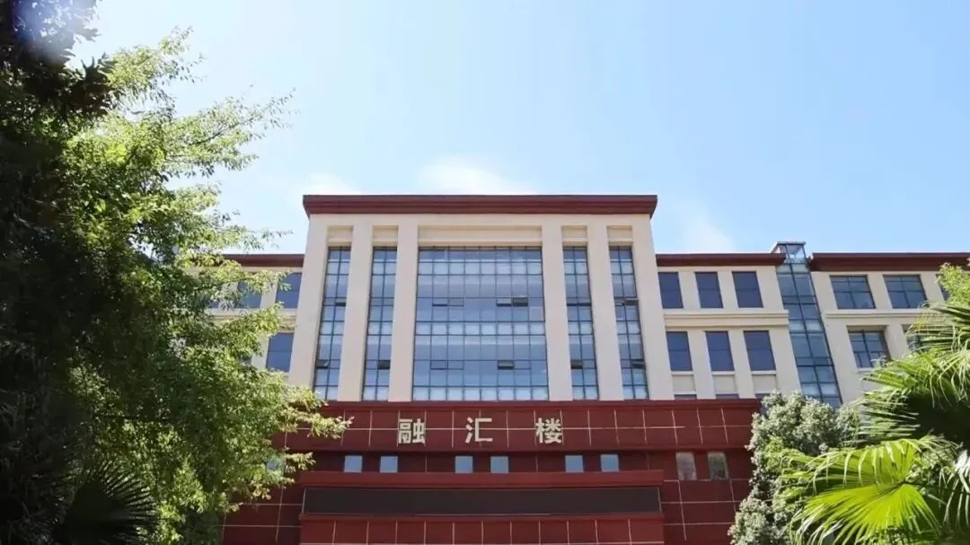 中考录取线675,这所中学就是重庆民办天花板 第4张