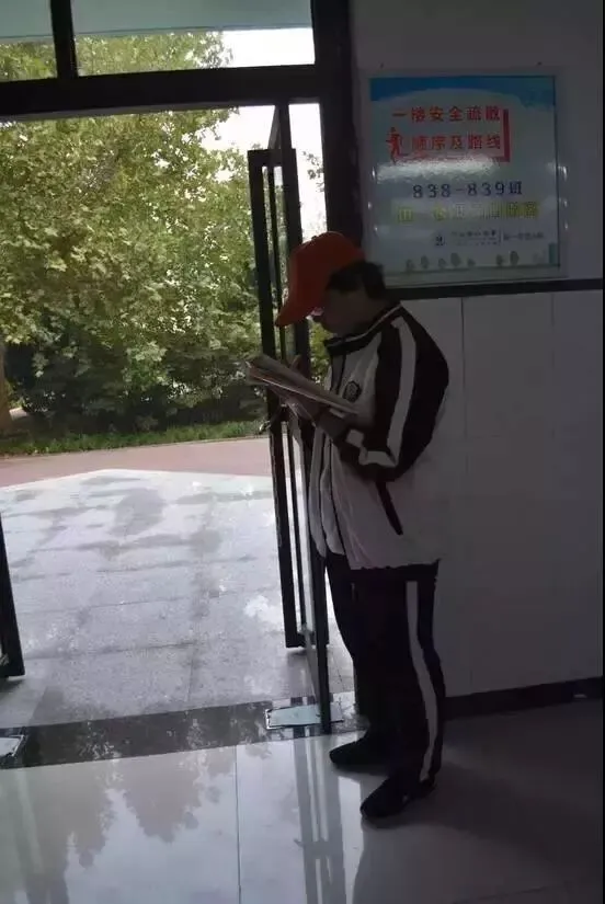 衡中尖子生模考失利给父母打电话痛哭:孩子,目标就在前方,请再坚持一下! 第10张