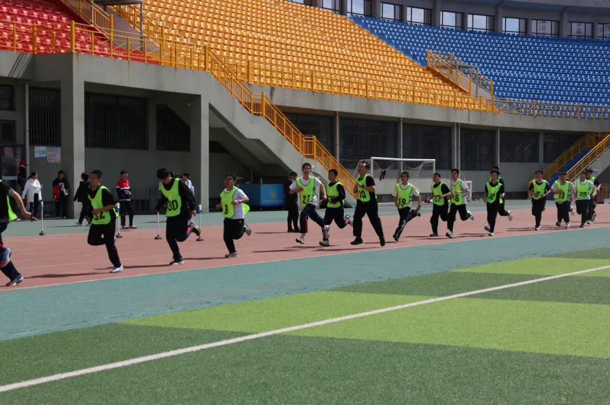 神木市教体局组织开展中考体育专项培训 助力学子科学备考迎考 第7张