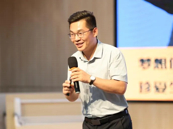 “坚定信念 笑迎中考” 助你全力冲刺!——倒计时30天冲刺励志培训 第40张