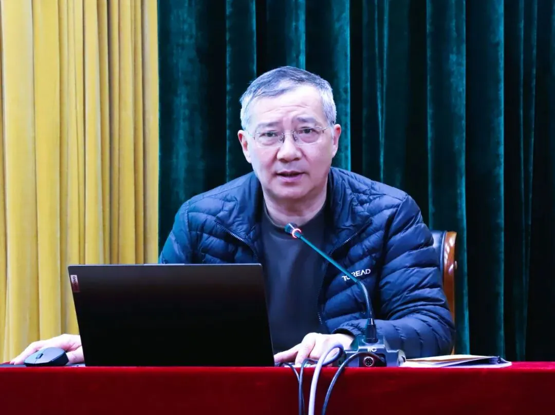 【闪亮康居·中考研讨】立足素养明方向,精准备考提质效——2026年盐城市地理复习专题研讨会暨市地理学科中心活动在我校举行 第8张