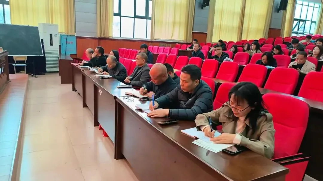 聚焦中考复习•共研教学提质——县教研室携专家莅临我校开展复习联片教学视导活动 第13张