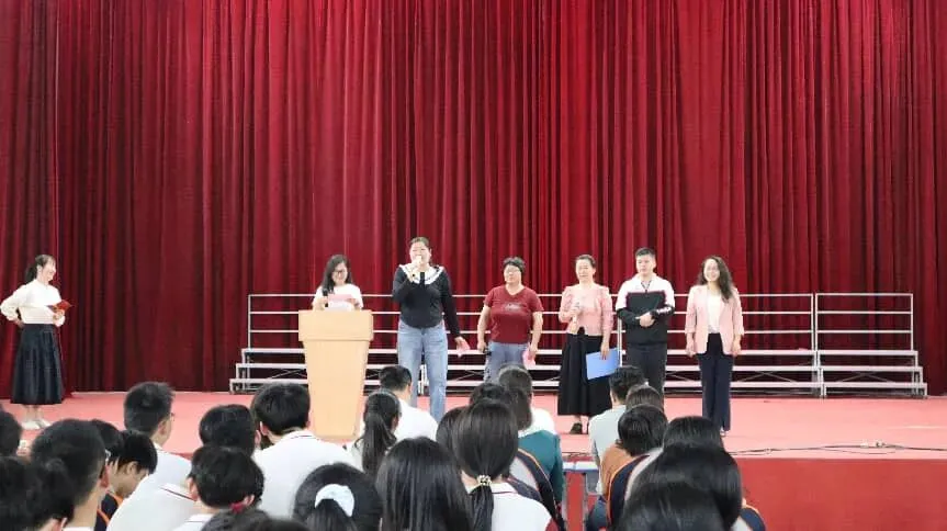 丰顺县东海中学举行“青春逐梦,决胜中考”誓师大会 第4张