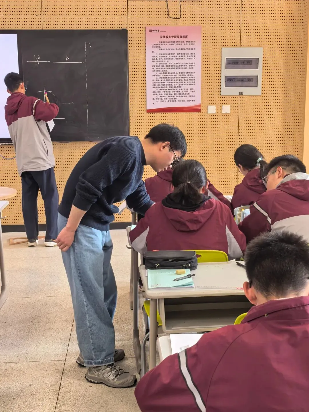 中华雨山·师者 | 深耕中考教研 赋能课堂提质 ——我校数学组专题讲座与课堂研讨如期开展 第3张