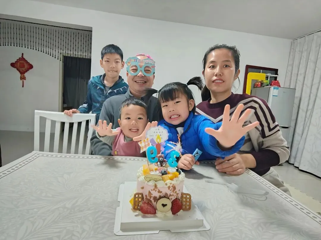 思想日记【农村女性给自己出试卷第76天】生日礼物背后发现的秘密! 第3张