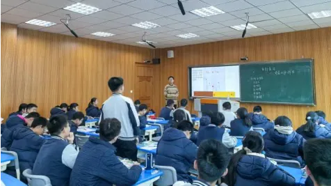 聚焦中考复习,共研高效课堂——杭州市临平区树兰学校初三中考复习教研活动顺利开展 第9张