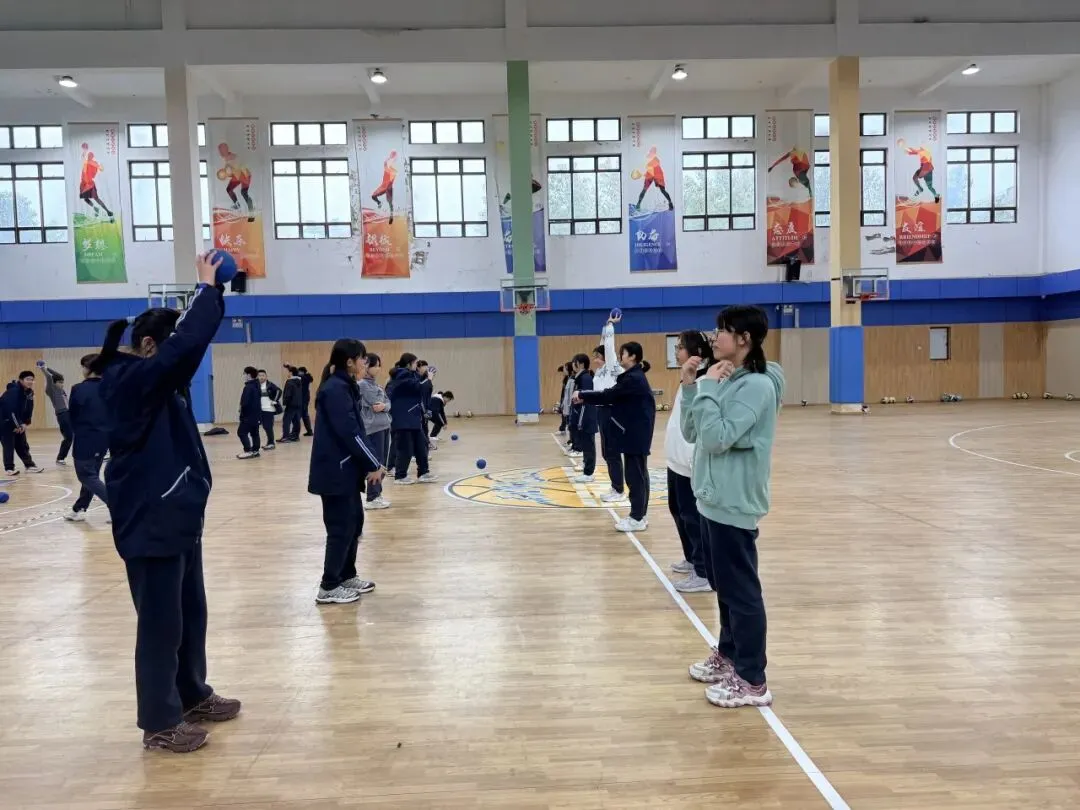 奋战体育中考!拼搏吧,少年! 第10张