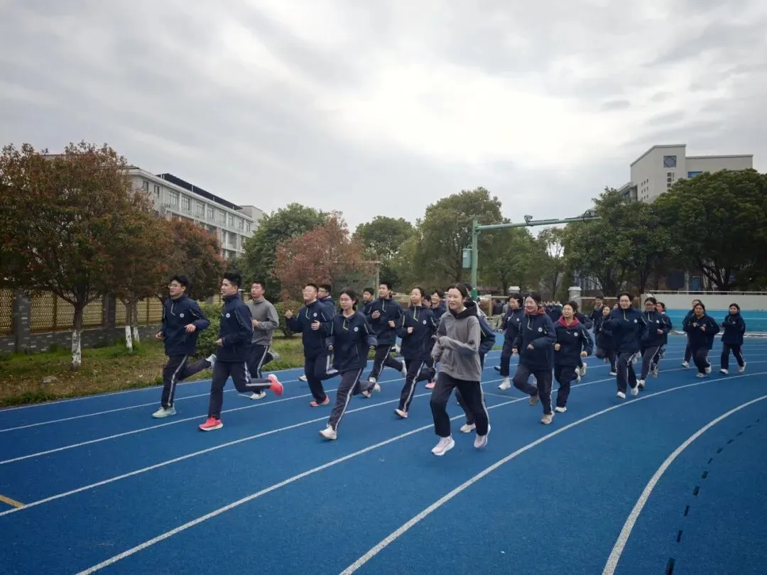 奋战体育中考!拼搏吧,少年! 第18张