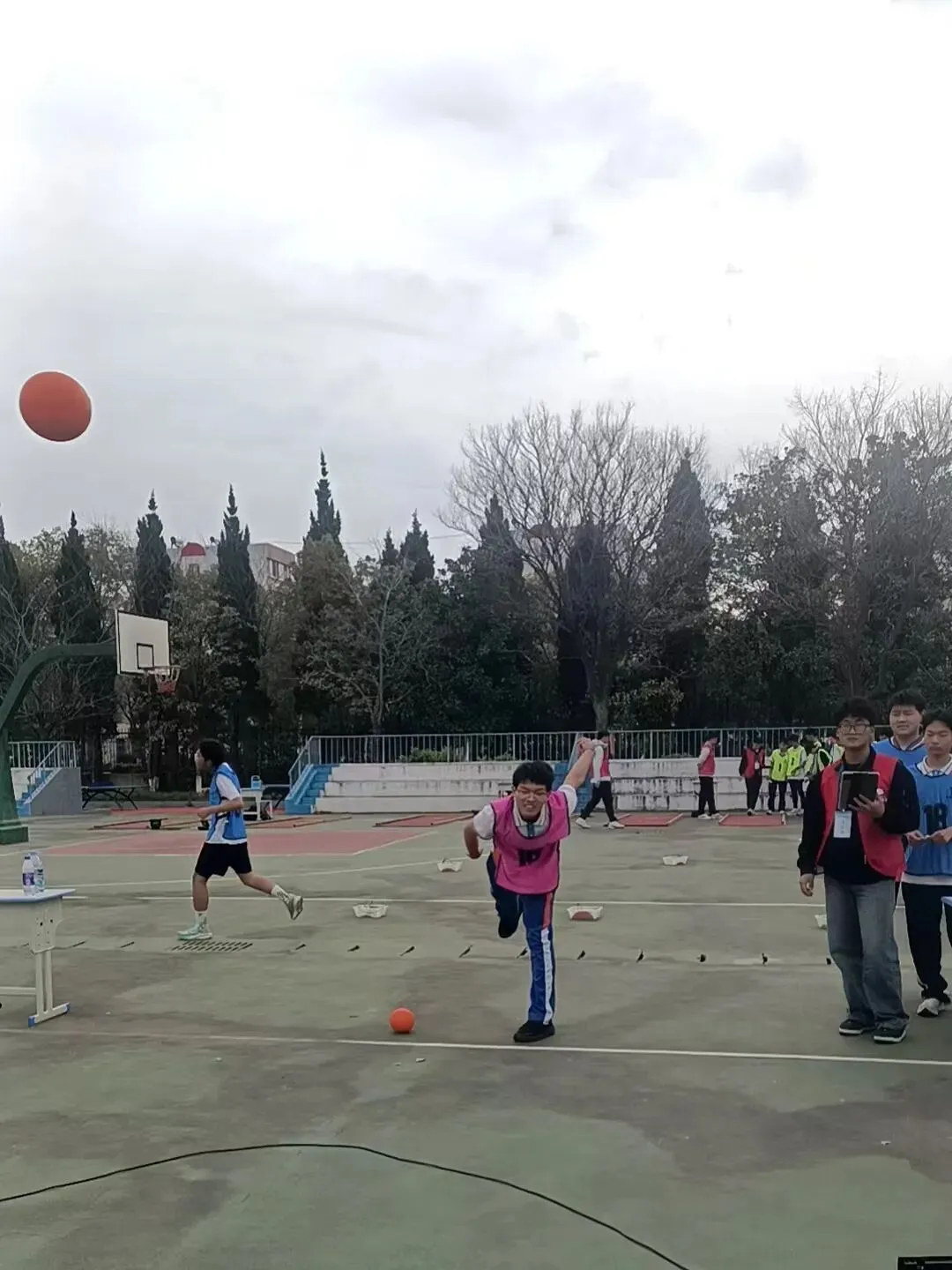 砺体强能迎中考 模拟实战砺锋芒——官庄二中体育中招模拟测试圆满落幕 第18张