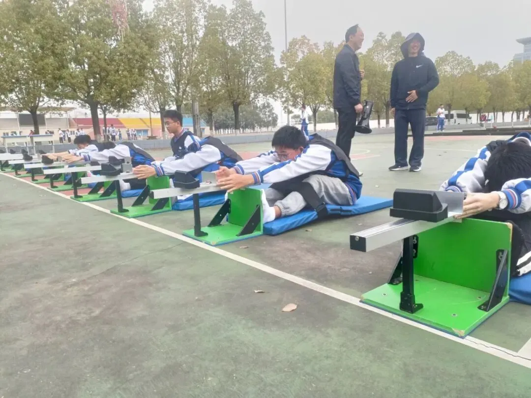 砺体强能迎中考 模拟实战砺锋芒——官庄二中体育中招模拟测试圆满落幕 第25张