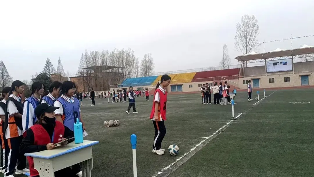 砺体强能迎中考 模拟实战砺锋芒——官庄二中体育中招模拟测试圆满落幕 第33张