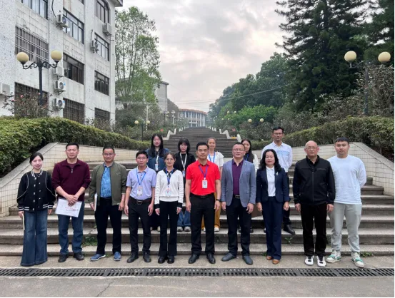 大同学校赴龙泉中学开展教学交流暨中考备考研讨活动 第7张 大同学校赴龙泉中学开展教学交流暨中考备考研讨活动 第7张