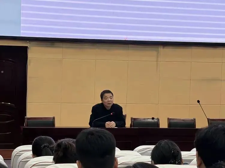 深耕课标探新径  精研真题促成长——普高一年级语文学科新课标学习与高考研讨大教研活动(一) 第26张