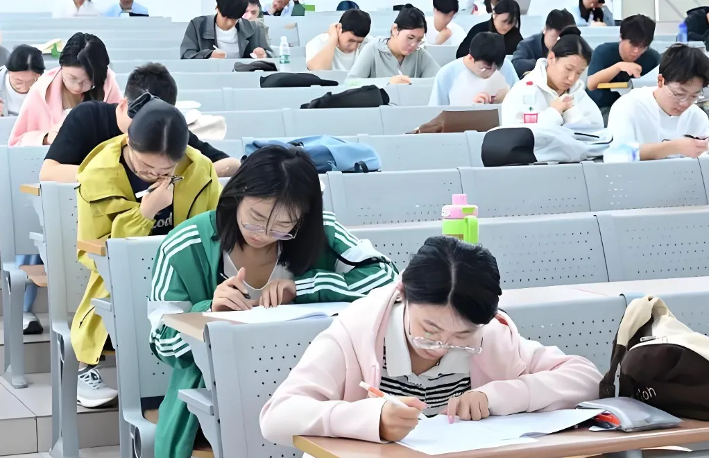 高三三次模考,哪次最接近高考真实水平? 第1张