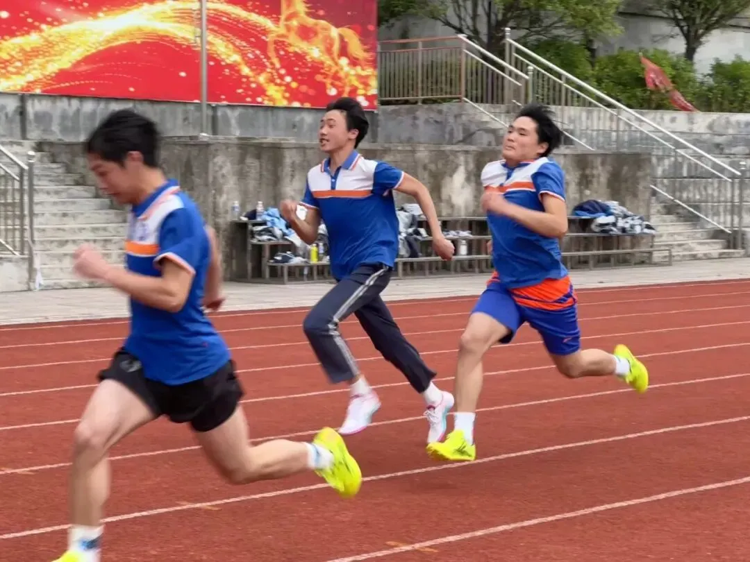 【兴中·体育】以模考砺锋芒,以匠心助远航——兴坪镇初级中学举行2026年体育中考测试 第9张