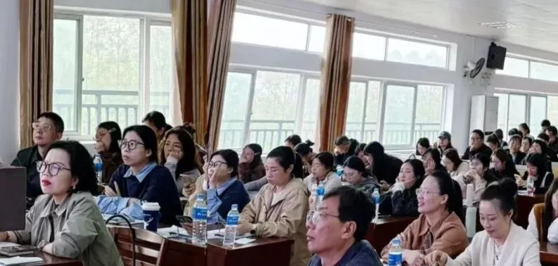 研训赋能备中考 壮腰送教促提升——三明市2026年初中“壮腰”工程学科指导活动走进永安 第12张