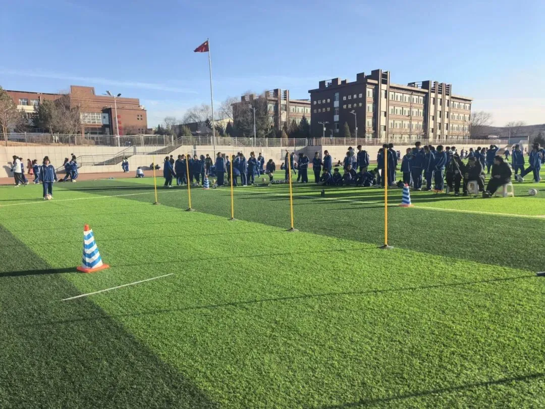 以考促练强体魄 精准备战迎中考——准二中初三年级开展中考体育模拟测试 第10张