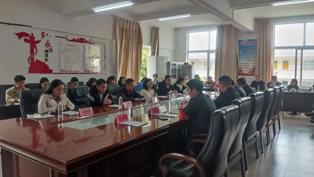 校际交流促备考 同心聚力迎中考——关索中学与德艺学校开展备考策略研讨活动 第7张