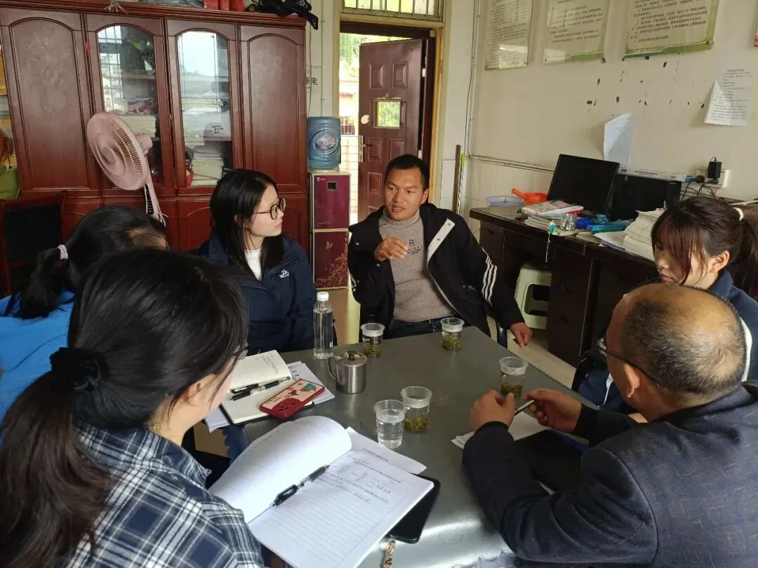 校际交流促备考 同心聚力迎中考——关索中学与德艺学校开展备考策略研讨活动 第9张