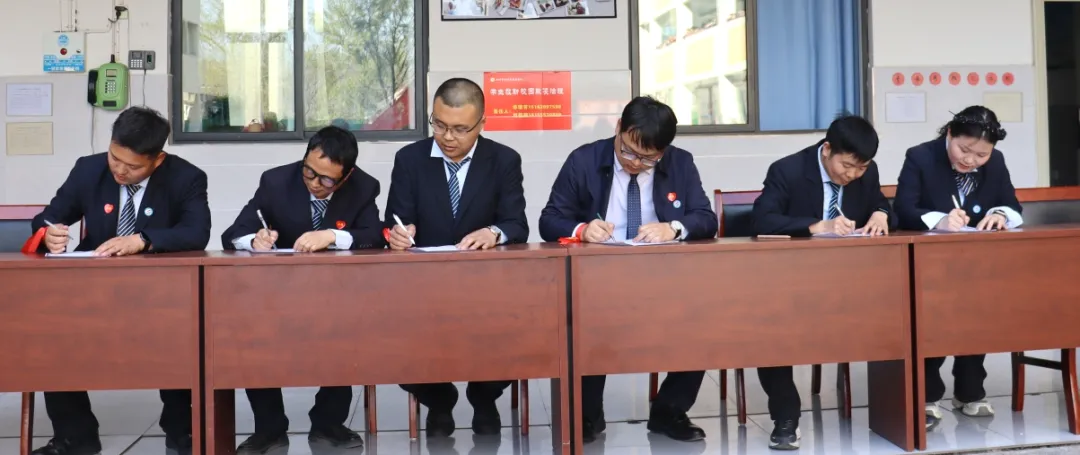 【提质控本年】聚精英燃少年锐气,战中考展新时代风采 | 汝州市新时代精英学校 第15张