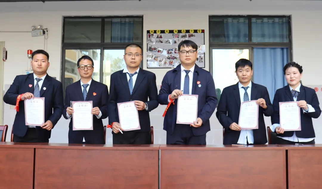 【提质控本年】聚精英燃少年锐气,战中考展新时代风采 | 汝州市新时代精英学校 第18张